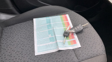 Vauxhall Crossland 1.2 Design 5dr Petrol Hatchback